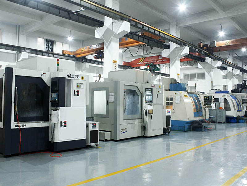 定南模具制造-07